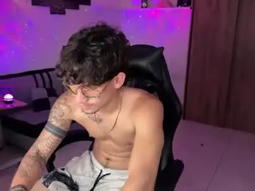 Chaturbate Free Porn Cam of kisan_smith