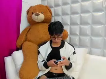 Chaturbate Best live sex cam show of maximus1920