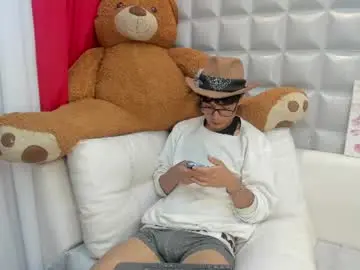 Chaturbate Adult Video Chat of maximus1920