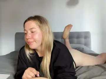 Chaturbate Best live sex cam show of alyrasun