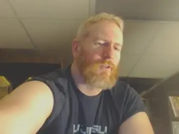 Chaturbate Live Sex Cam of redhead4fun