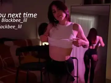 Chaturbate Free Porn Cam of _blackbee_
