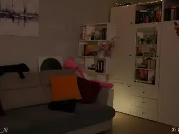 Chaturbate Private Sex Chat of _blackbee_