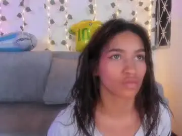 Chaturbate Nude Webcam of moonrose_1