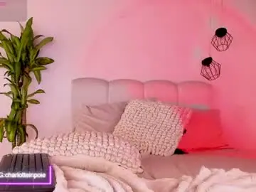 Chaturbate Watch Live Sex Cams of charlotteinpool