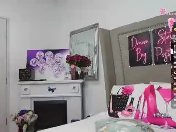 Chaturbate Watch Live Sex Cams of lexyrene