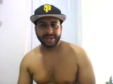 Chaturbate Live Sex Cam of oconer555
