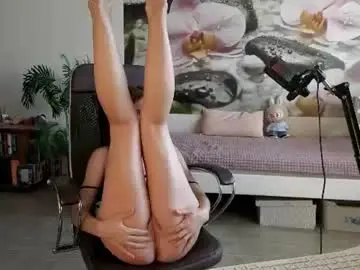 Chaturbate Watch Live Sex Cams of jennycutey