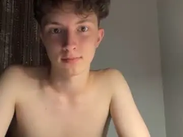 Chaturbate Live Sex Cam of _zenvor_