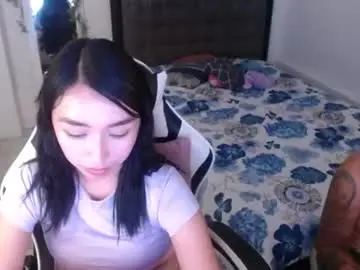 Chaturbate Adult Webcams of ari_2dcouple