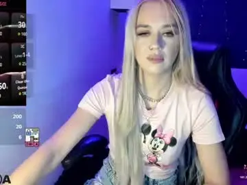 Chaturbate Free Live Porn of dances_queen