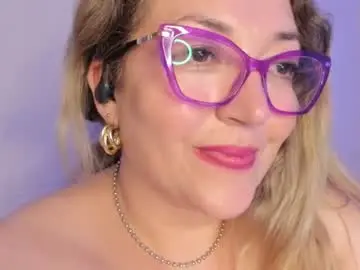 Chaturbate Live Sex of naty__mature_