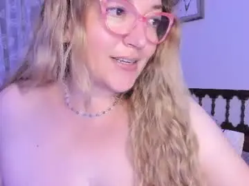 Chaturbate Sex Chat of naty__mature_