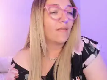 Chaturbate Live Sex of naty__mature_
