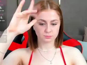 Chaturbate Live Sex Cam of bellacandys