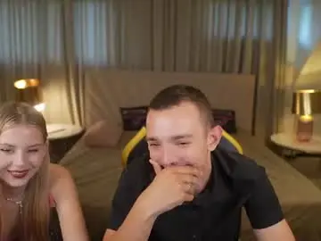 Chaturbate Live Sex Cam of bright_diamonds_054