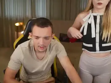 Chaturbate Live Sex Cam of bright_diamonds_054