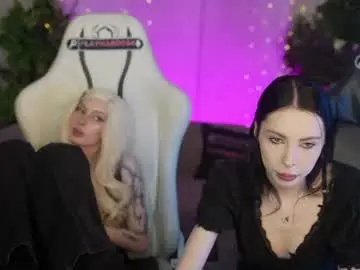 Chaturbate Nude Webcam of bright_diamonds_054