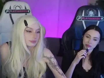 Chaturbate Sex Cam of bright_diamonds_054