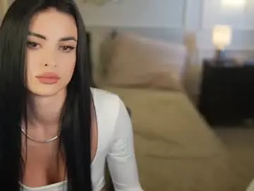 Chaturbate Live Porn of bright_diamonds_054