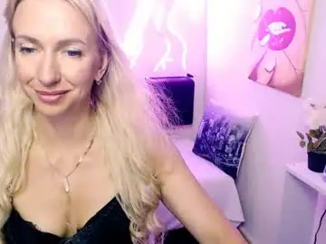 Chaturbate Adult Webcam of cute_smile_shy