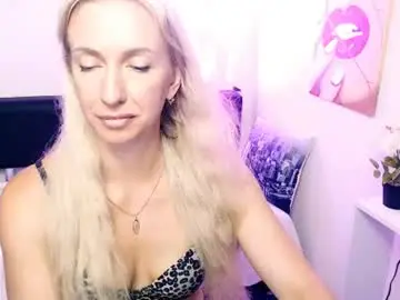 Chaturbate Sex Cam of cute_smile_shy