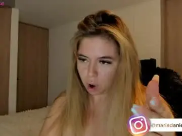 Chaturbate Live Sex Cam of mariadanielasanchez