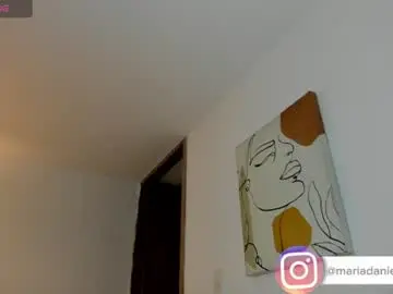 Chaturbate Nude Webcam of mariadanielasanchez