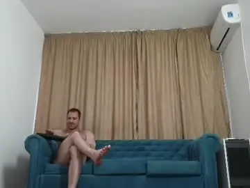 Chaturbate Free Porn Cam of blond_god