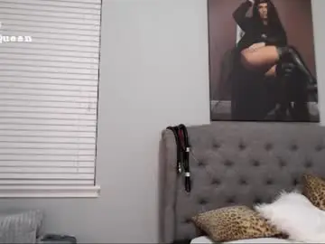 Chaturbate Adult Webcam of curvymodelmilf