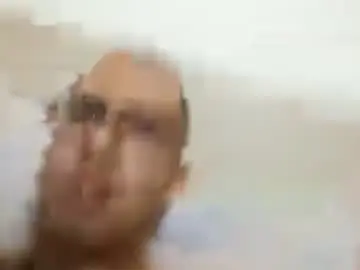 Chaturbate Live Sex Cam of maxmziu1990