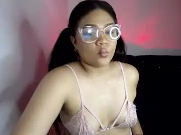 Chaturbate Live Sex of isamoon99