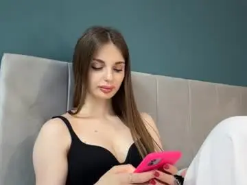 Chaturbate Live Sex Cam of liannebeltramo
