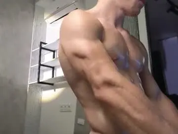 Chaturbate Free Live Porn of elliot_muscle04