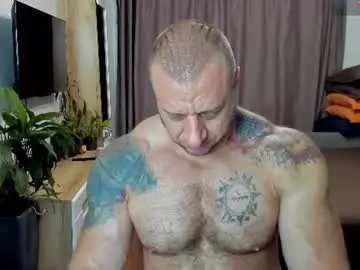 Chaturbate Best live sex cam show of ironhulk22