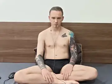 Chaturbate Live Sex of silent_stitch