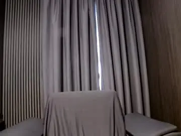 Chaturbate Live Sex Cam of antoniovalentinidiamond