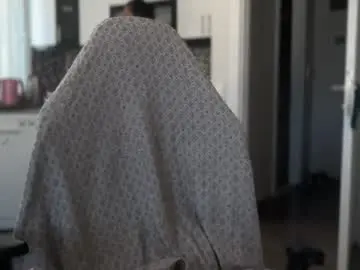 Chaturbate Live Sex Cam of alphandre