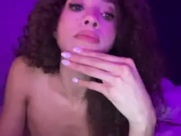 Chaturbate Live Porn of daddysbaby818