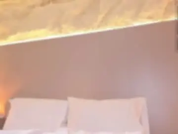 Chaturbate Sex Cam of samanthaa_22_