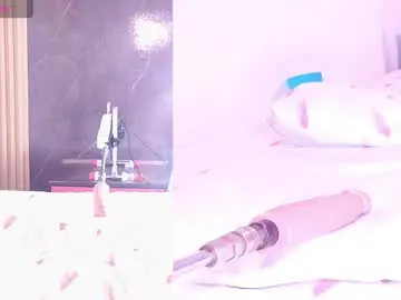 Chaturbate Live Sex Cam of sophialovers01