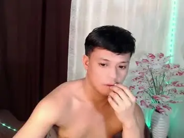 Chaturbate Live Sex Cam of kingdomcum96
