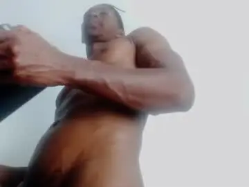 Chaturbate Free Porn Cam of drake_brown_23