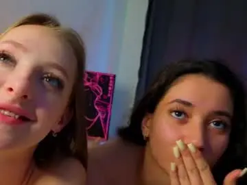 Chaturbate Private Sex Chat of pheellisellis