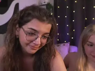 Chaturbate Live Sex Cam of huba_booba