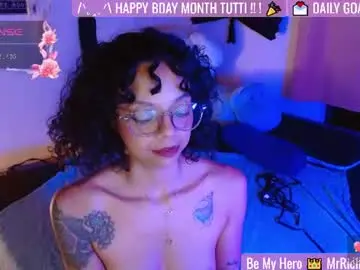Chaturbate Live Sex of sweet_bluee