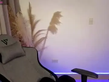 Chaturbate Adult Video Chat of chloebum_