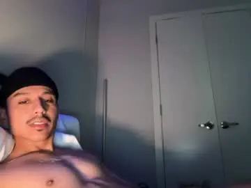 Chaturbate Free Porn Cam of xmomentumx