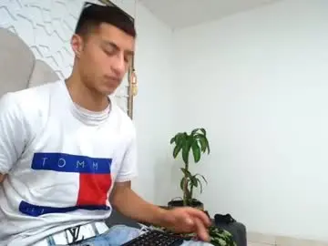 Chaturbate Live Sex of mr_porn_9