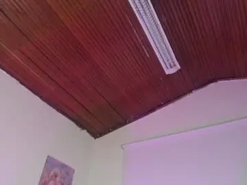 Chaturbate Live Porn of ale_alejandra